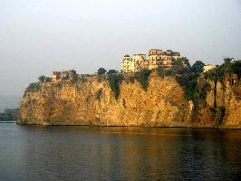 Bhainsroadgah fort2