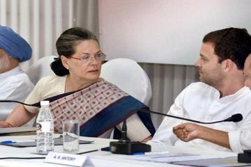 Cong. extends Sonia’s tenure by a year