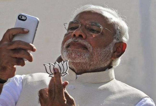HC quashes ‘Modi selfie’ case