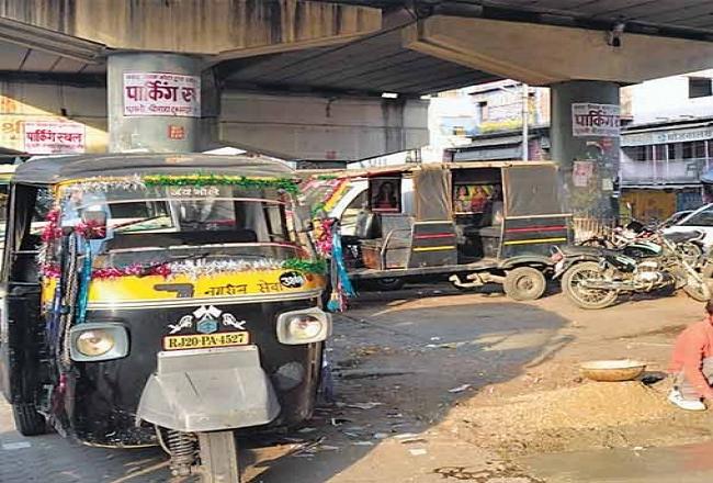दो बाजारों में पार्किंग स्थल चिह्नित आज होगी निगम के साथ बैठक