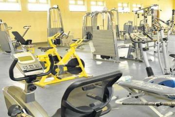 खेल से बड़ी फीता काटने की रस्म, 5 महीने से स्टेडियम पर लटका है ताला