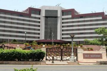Delhi babus go on mass leave; AAP govt sees ‘conspiracy’