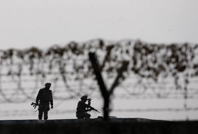 Pakistan sets up JIT to probe Pathankot terrorist attack