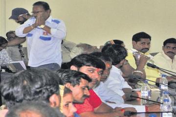 समिति में रखे बिना मेयर ने दी निर्माण स्वीकृति, उपायुक्त के रोकने पर विवाद