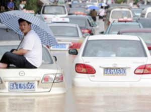 22 people killed, 50,000 evacuated in China floods