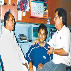 Become a music director Jagjit Mumbai fled