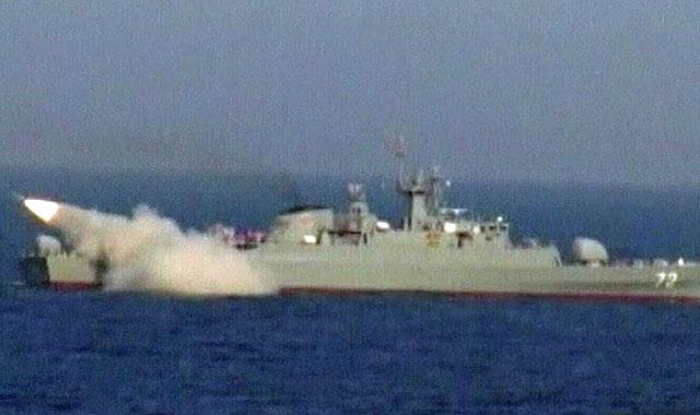 Defiant Iran begins 2012 with N-fuel rod feat, missile test