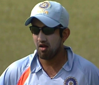 Gambhir fit to bat despite concussion
