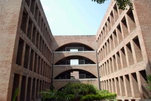 IIM-Ahmedabad tightens fee waiver norms