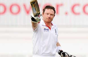 Ind vs Eng 2nd Test Sreesanth gets rid of Pietersen