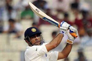 Ind vs WI: Dhoni's fifty adds to West Indies' woes