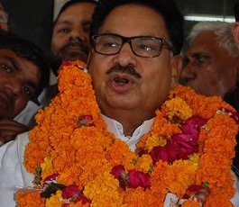 Minister should resign immediately