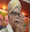 Not angry with Gujarat: Advani