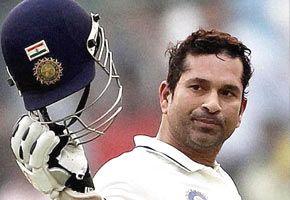 Sachin Tendulkar crosses 15000 runs mark in Test cricket