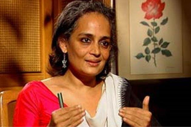 Team Anna advocating un-Gandhian law: Arundhati Roy