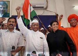 Team Anna to meet Lokpal standing committee today, insist on statute changes
